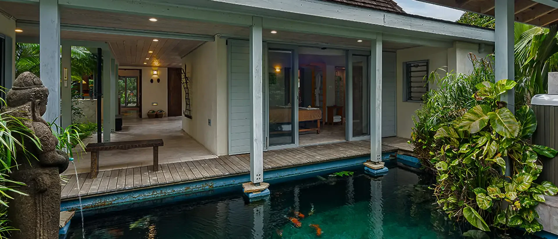 Lake Zurich Residence gallery image