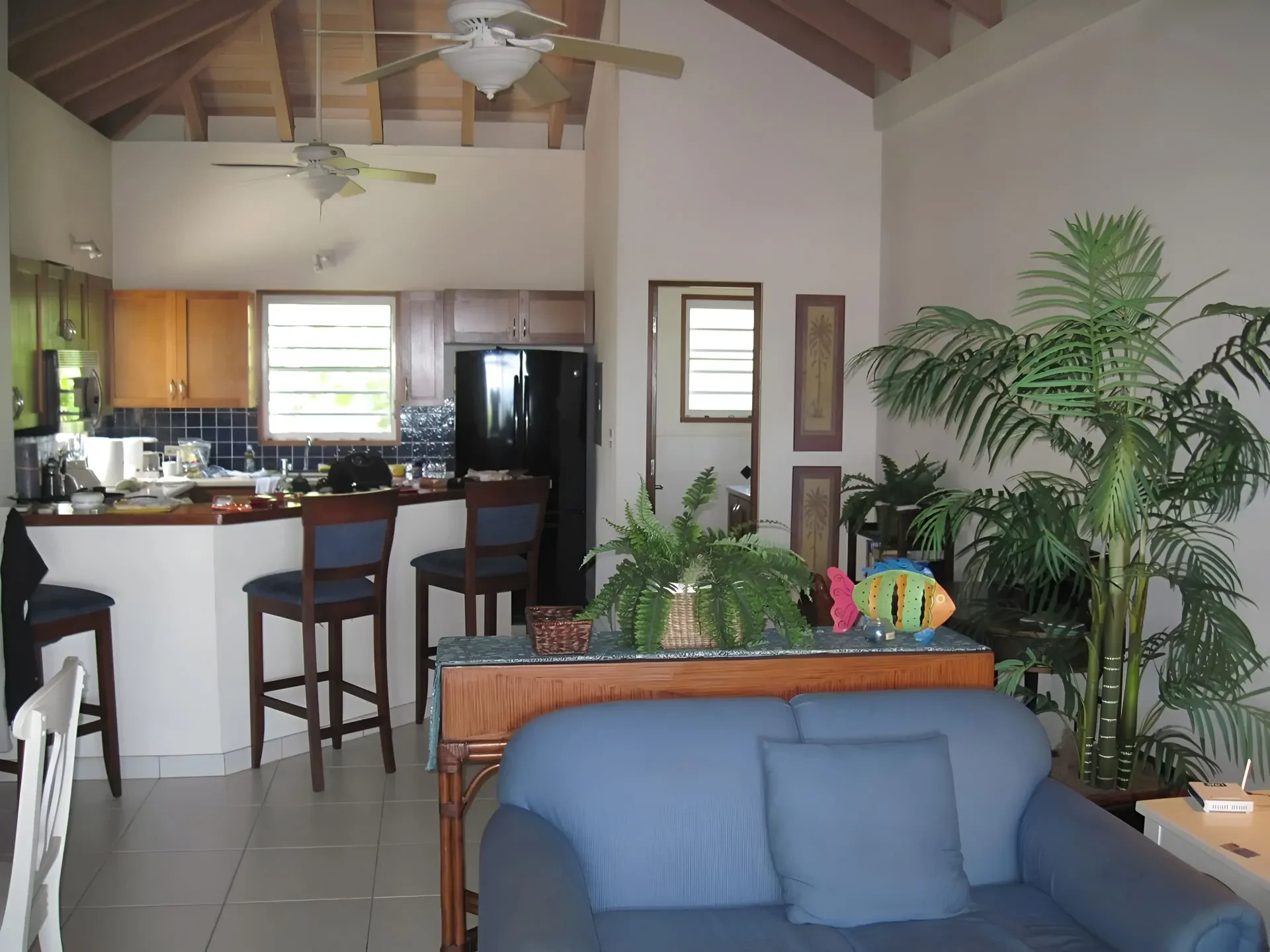 Lake Zurich Residence gallery image